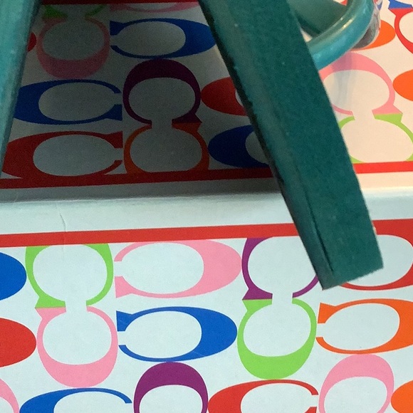 Coach Teal Flip Flops with Starfish Detail - Picture 8 of 8